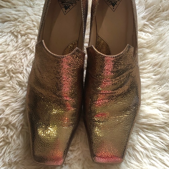 Fluevog Gold Super Fine Cardinals - Picture 2 of 11